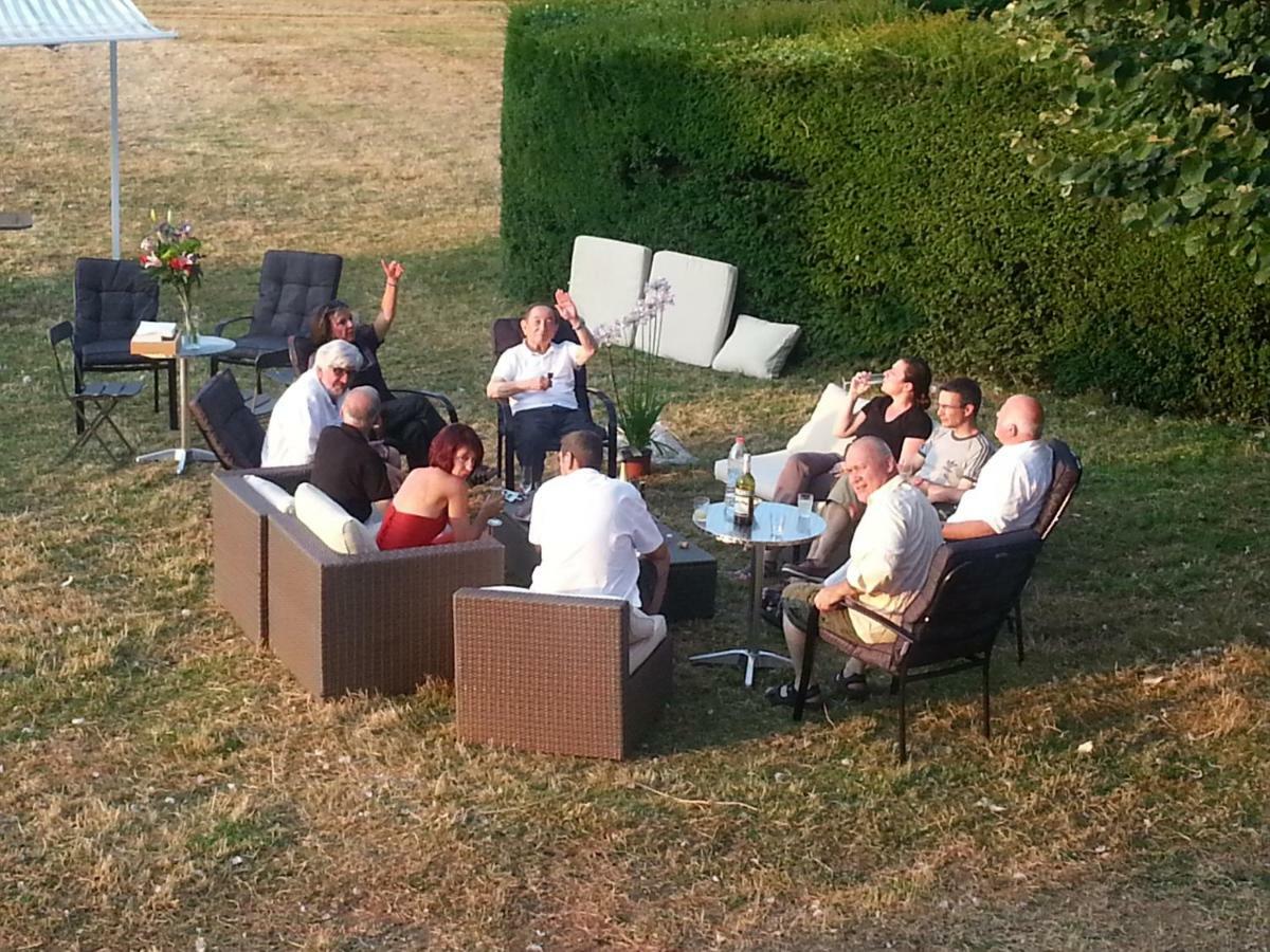 Chateau Des Noces Bazoges-en-Pareds Bagian luar foto